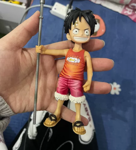 路飞 别人送的 正品 感兴趣的话点“我想要...