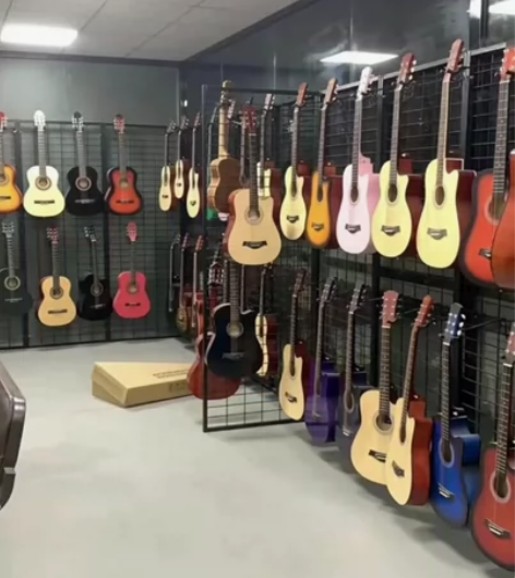 原价1299买的未拆封吉他全新41寸吉他民...