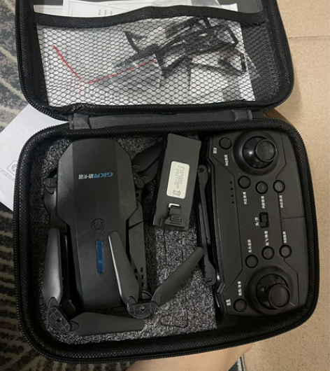 折叠4K高清航拍无人机E88 全新未使用过...