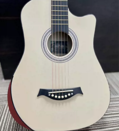 原价1900多的吉他几乎全新单板吉他便宜出...