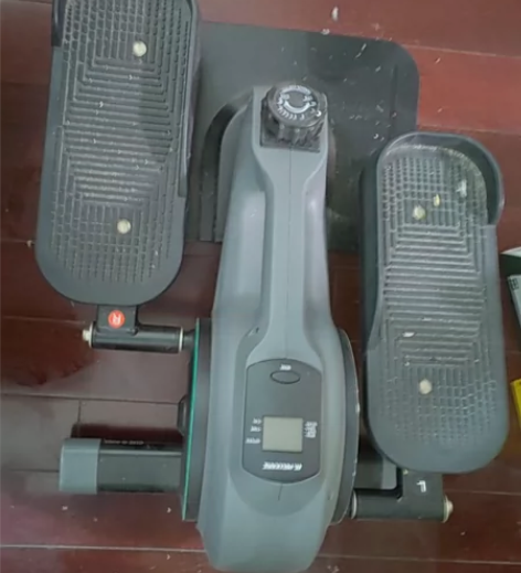 踏步机，搬家收拾出来的。好用杠杠的 感兴趣...