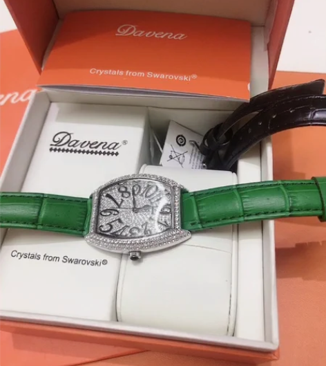 DAVENA满天星奢华酒桶表真皮镶钻石英时...