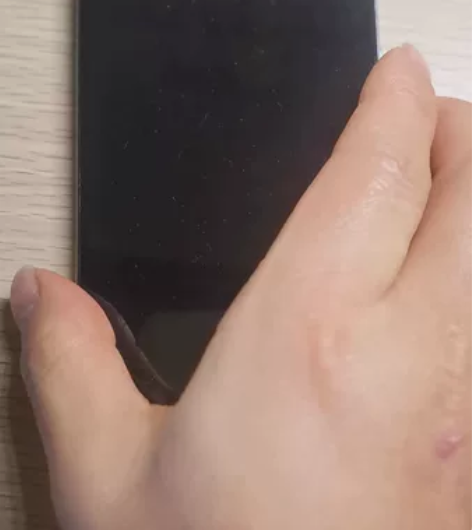 ?华为麦芒9 6+128 樱雪晴空（原色是...