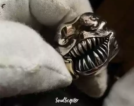 暴食林赛版 夜深寂静，用灵魂交换，签鬼神契...