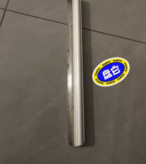 冰刀，铝合金的41厘米长，40包邮，只有一...