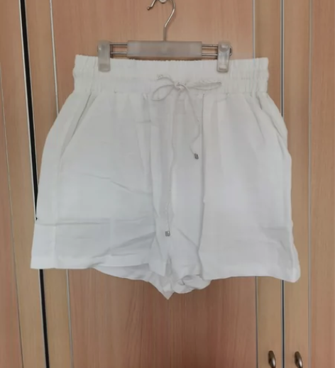白色棉麻短裤 腰围68CM松紧腰 面料柔软...