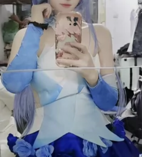 挂一套公孙离花间舞大全套 版型不错，显瘦。...