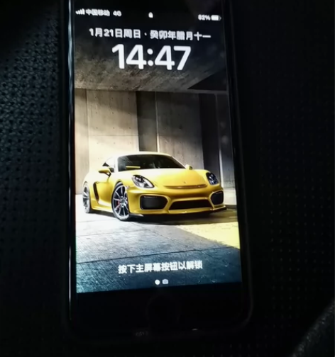 转让苹果8， 黑色，美版256，成色新，原...