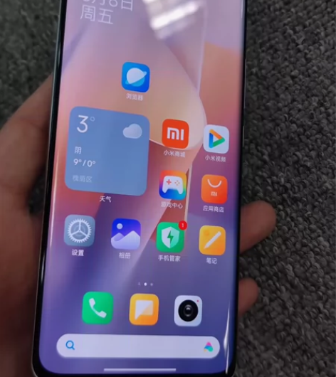 出一部闲置二手机小米12PRO，成色非常好...