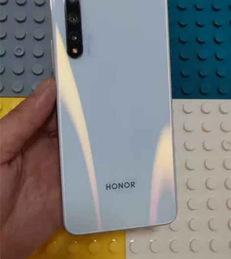 honor荣耀20s 内存8+128G顶配...
