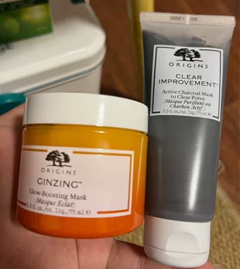悦木之源 活性炭泥娃娃毛孔净透面膜 用了一...