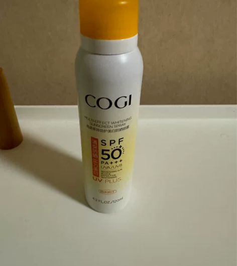 高姿美白防晒喷雾SPF50+高倍防晒防紫外...