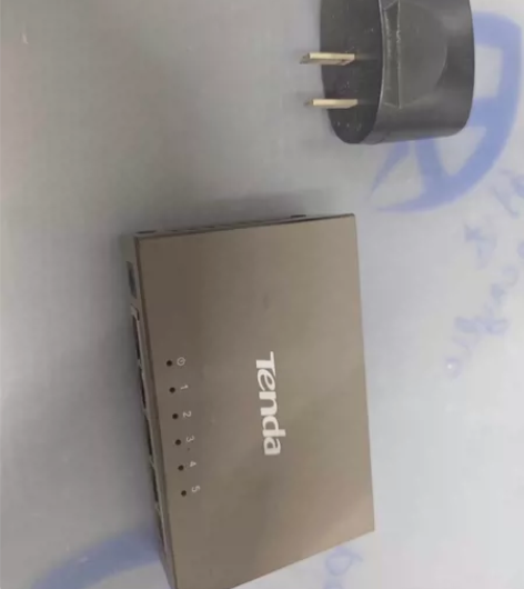 腾达Tenda TEG1005D全千兆以太...