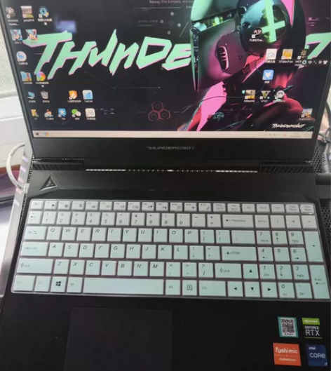 雷神911Air笔记本，i7+3050显卡...