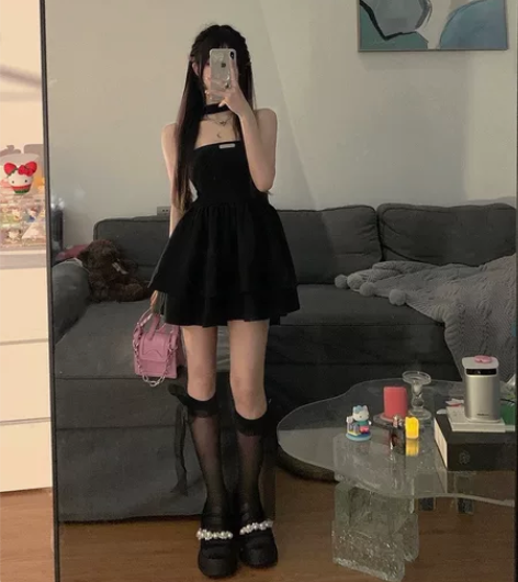 夏季后背蝴蝶结辣妹纯欲甜辣风女装连衣裙法式...