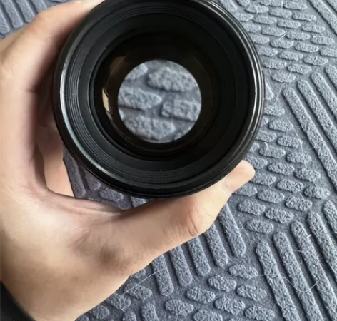 佳能85/1.8,小红点没有了,镜片完美无...