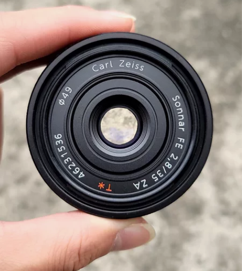 索尼FE35mm2.8za蔡司 35全画幅...