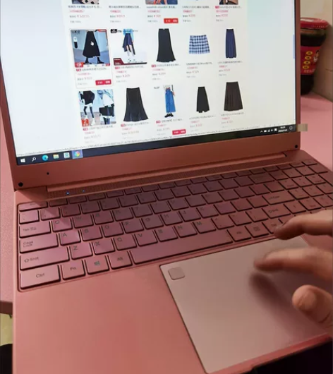 因为上大二，想换个平板，所以就急着卖电脑。...