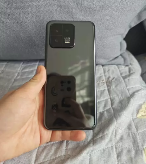 小米13内存12+512G ?关注小店，每...