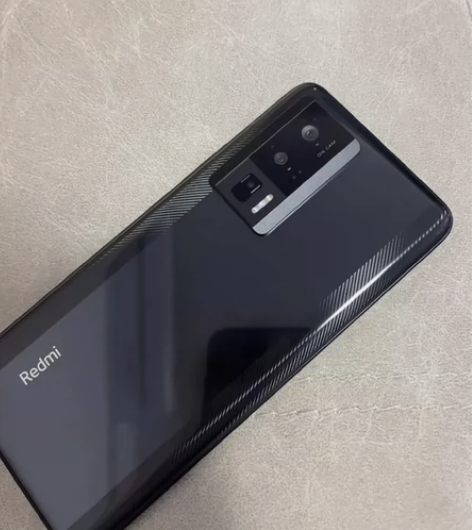 红米k60，11月购买的，基本上全新，16...