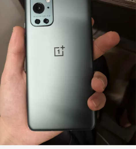 一加9Pro 12+256  成色不是很好...