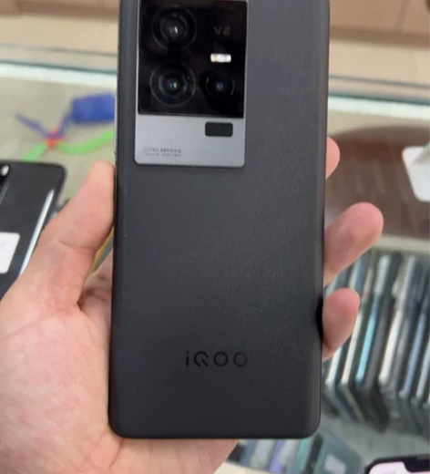 型号:ViVO IQOO11赛道版 内存:...