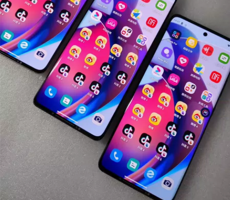 摩托罗拉 moto S30 Por 配置8...