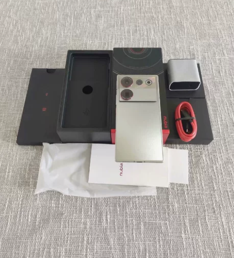 努比亚z50ultra 顶配16+1TB ...