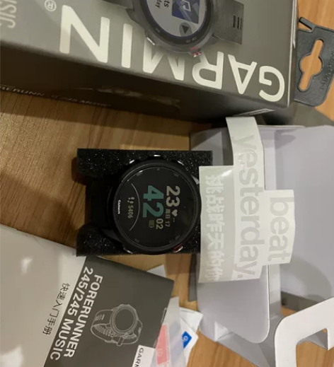 Garmin佳明Forerunner245...