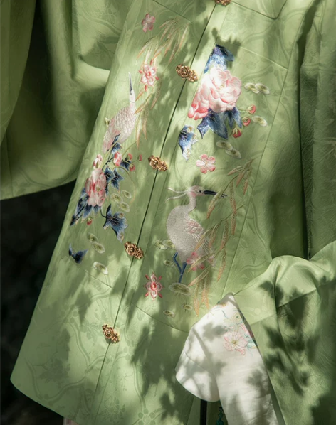 裳宫语一洲白鹭明制汉服仿妆花刺绣方领对襟全...