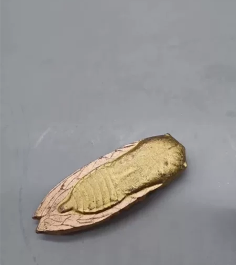 03年定制的一批产品，如今搬仓库时发现还剩...