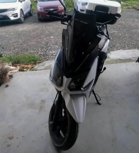 22年9月上牌个人一手车，国产坤豪牌，性能...