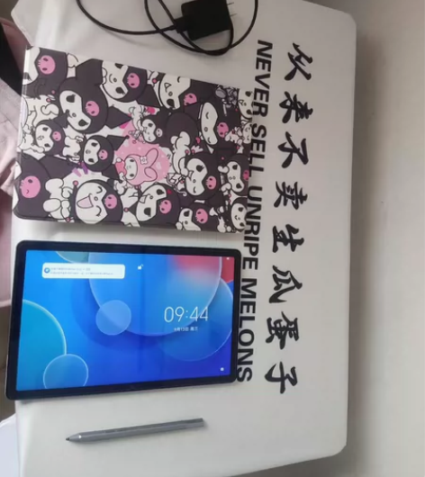 平板电脑，9新的联想pad 2022，4+...