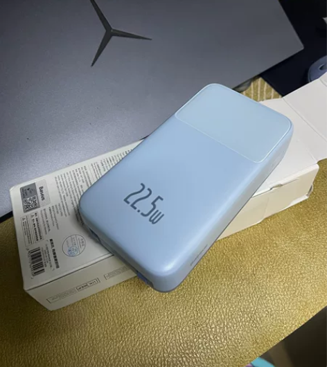 ?【王一博同款】倍思Q电充电宝容量超大20...