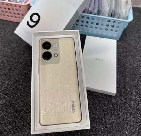 捡漏99新OPPO Reno9影像旗舰12...