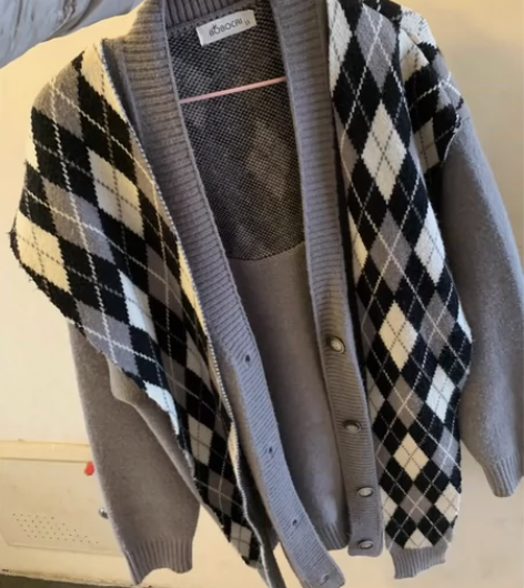 v领毛衣外套开衫女新款2022学院风上衣冬...