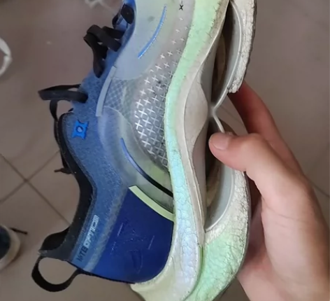 特步 减震旋pro 专业防滑耐磨透气轻便回...