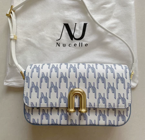 【全新】NU纽芝兰老花设计感单肩斜挎小方包...