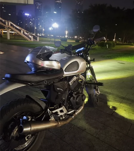 复古街车，16年龙嘉v咖250，v型双缸力...