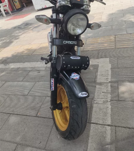 帮朋友出一台cfmoto/春风春风125狒...