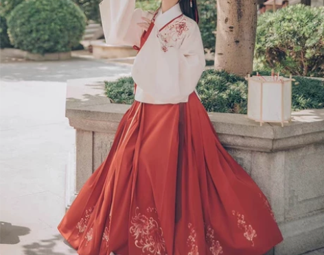 汉尚华莲芙蓉月 汉服女正品原创袄裙马面裙 ...