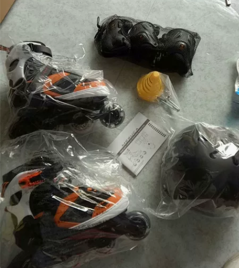 兰博基尼轮滑鞋儿童成人通用溜冰鞋男女童滑冰...