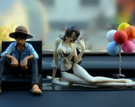海贼王手办汽车载摆件路飞艾斯索隆公仔坐姿女...