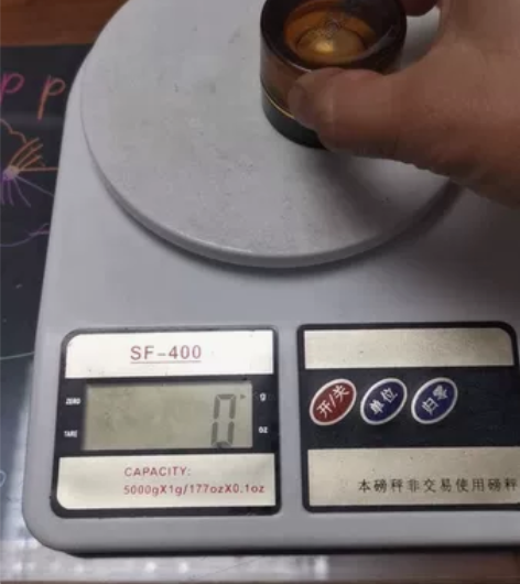 食物称厨房秤电子秤烘培实用小工具，精确到1...