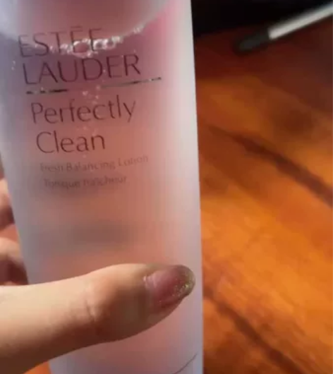 特价 雅诗兰黛大蓝水 超大瓶哦[呲牙][呲...