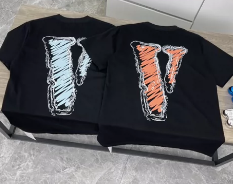 实拍图~VLONE高品质手绘Logo大V短...