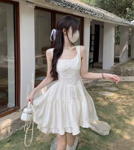 法式白色吊带连衣裙女夏季初恋仙女公主蓬蓬裙...