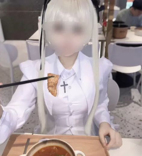 出猫与三町目 穹的哥特装M码 只穿过一次 ...