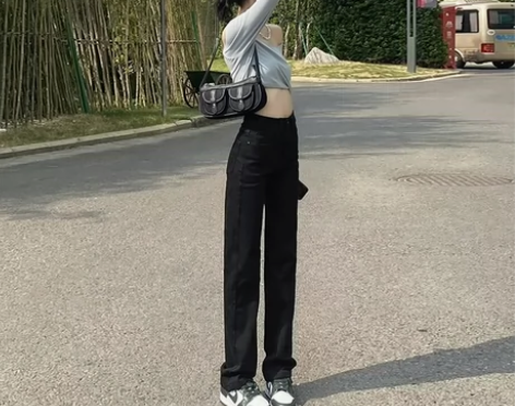 s码新款黑色直筒牛仔裤女梨形身材高腰显瘦宽...