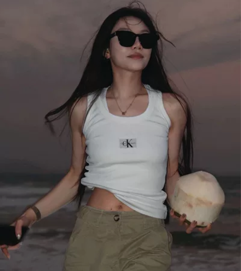ck 螺纹背心 一杯奶茶钱就拥有的快乐  ...